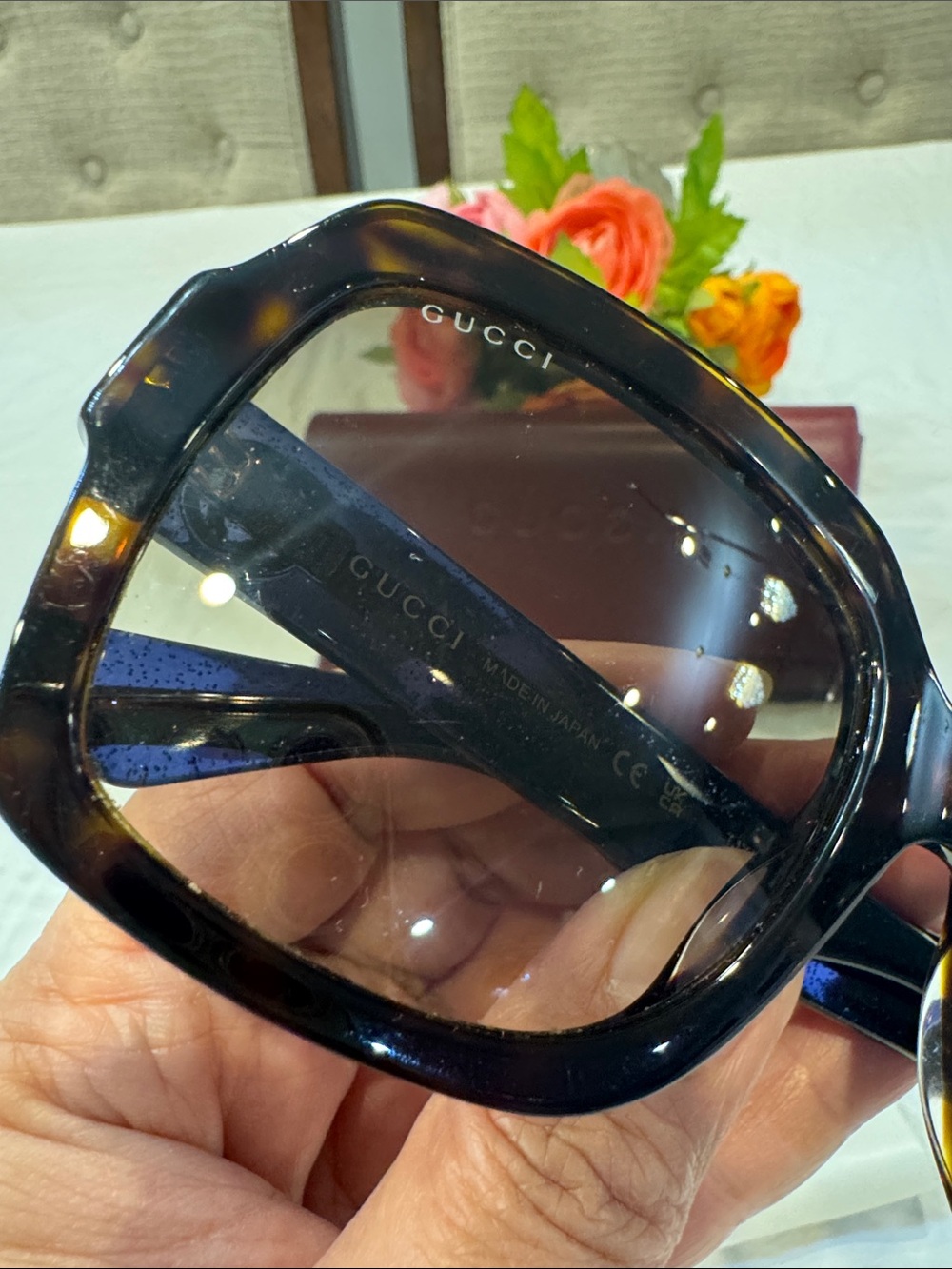 Authentic Gucci Black Square Sunglasses with Red & Blue Temple Stripes - Picture 6 of 11